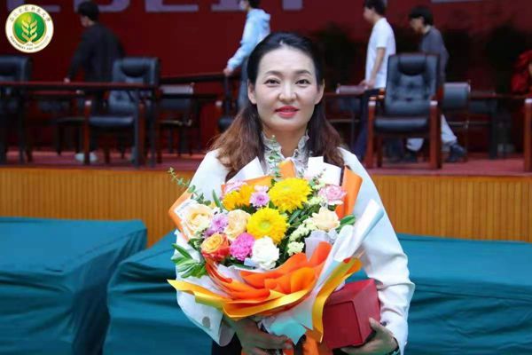 微信图片_20210621102255_副本.jpg