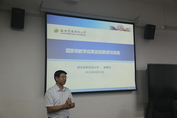 201A6800_极光看图_副本.jpg
